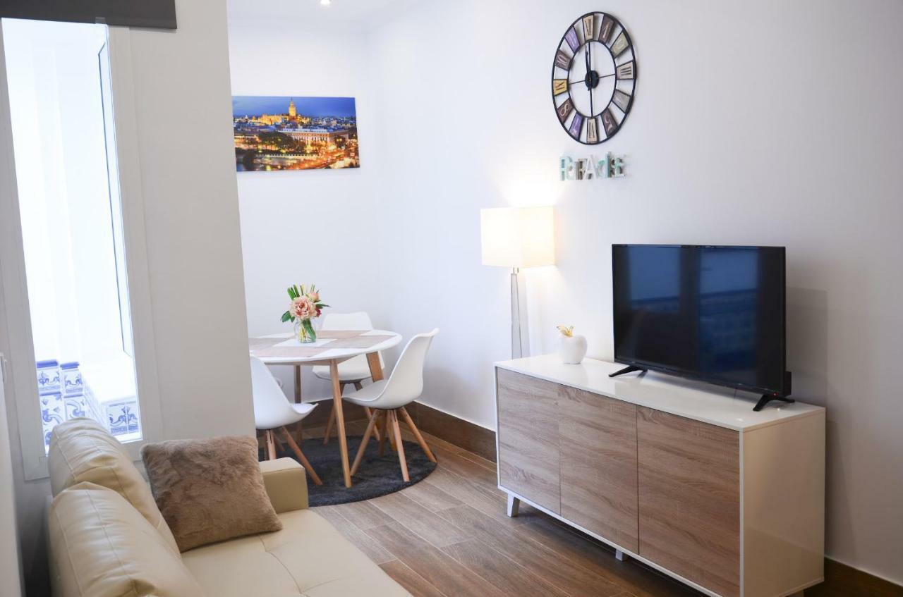 Apartamento San Jacinto III Seville Exterior photo